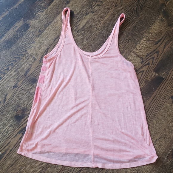 Elephant Tank Top - Picture 3 of 6